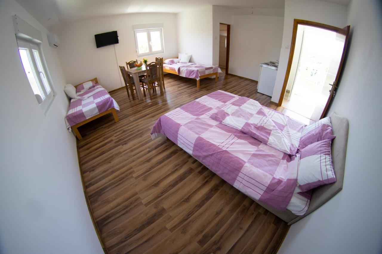 Apartmani Matej Trebinje Exteriér fotografie